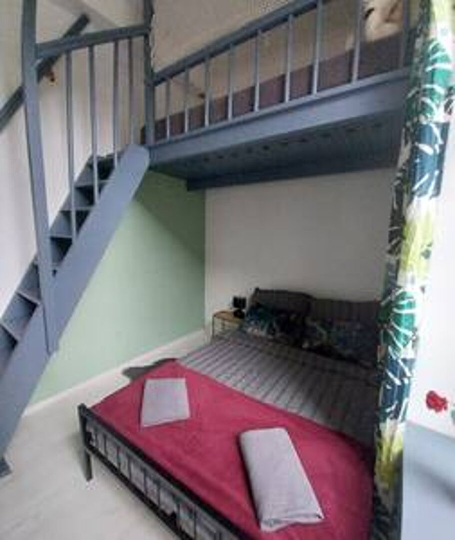 MADERA AGNIESZKA KAWECKA - 18