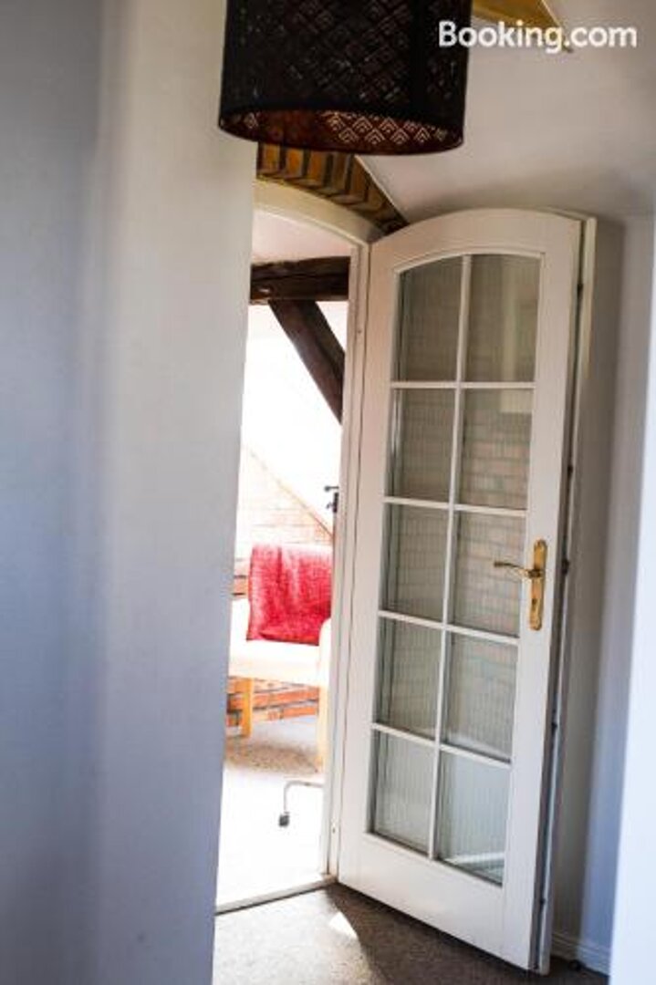 MADERA AGNIESZKA KAWECKA - 39