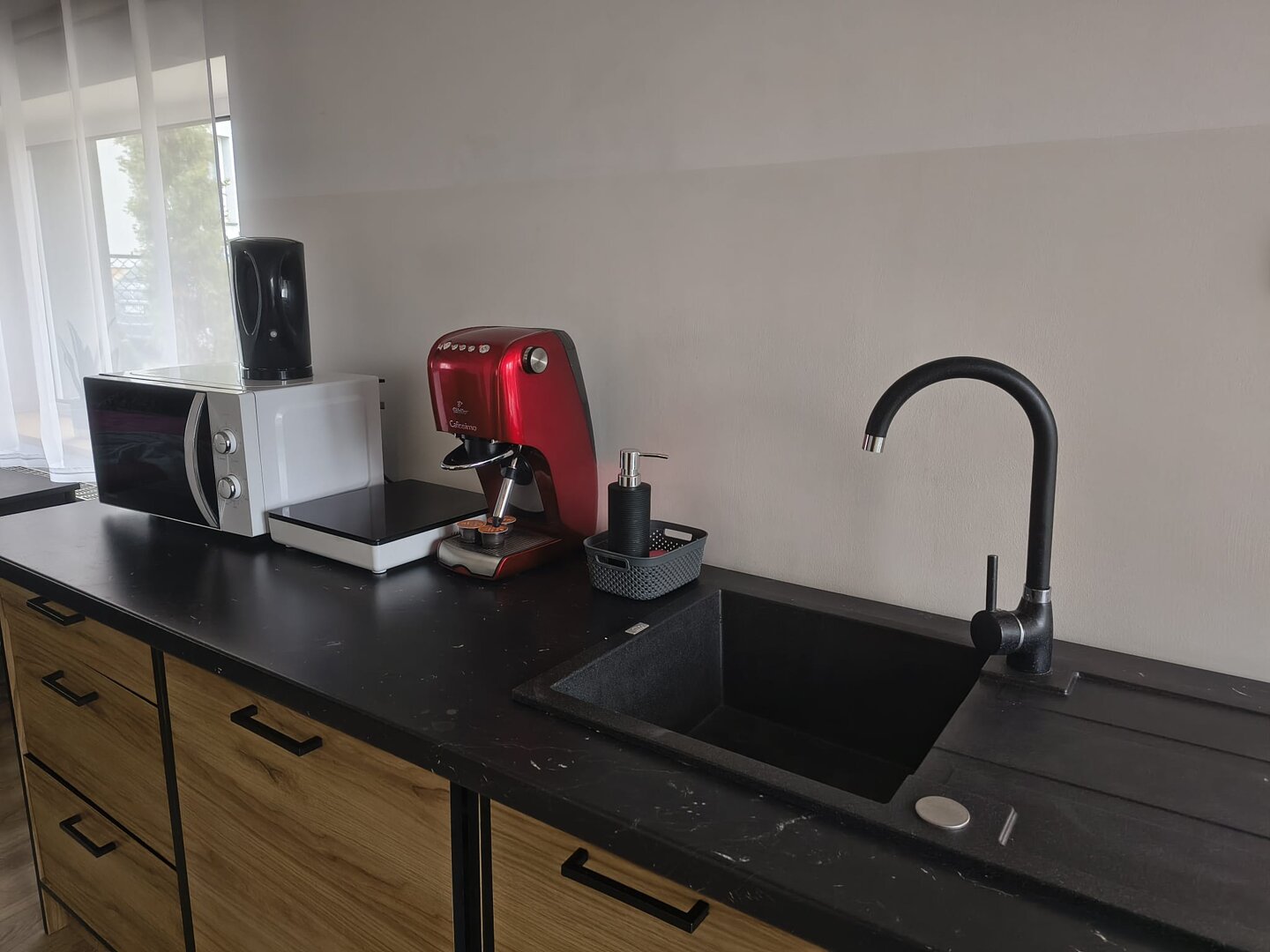 MADERA AGNIESZKA KAWECKA - 5