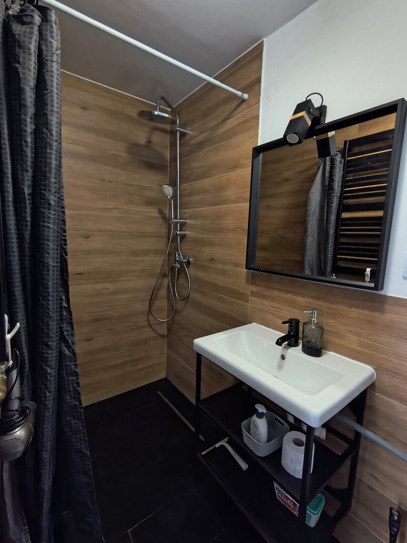 MADERA AGNIESZKA KAWECKA - 6